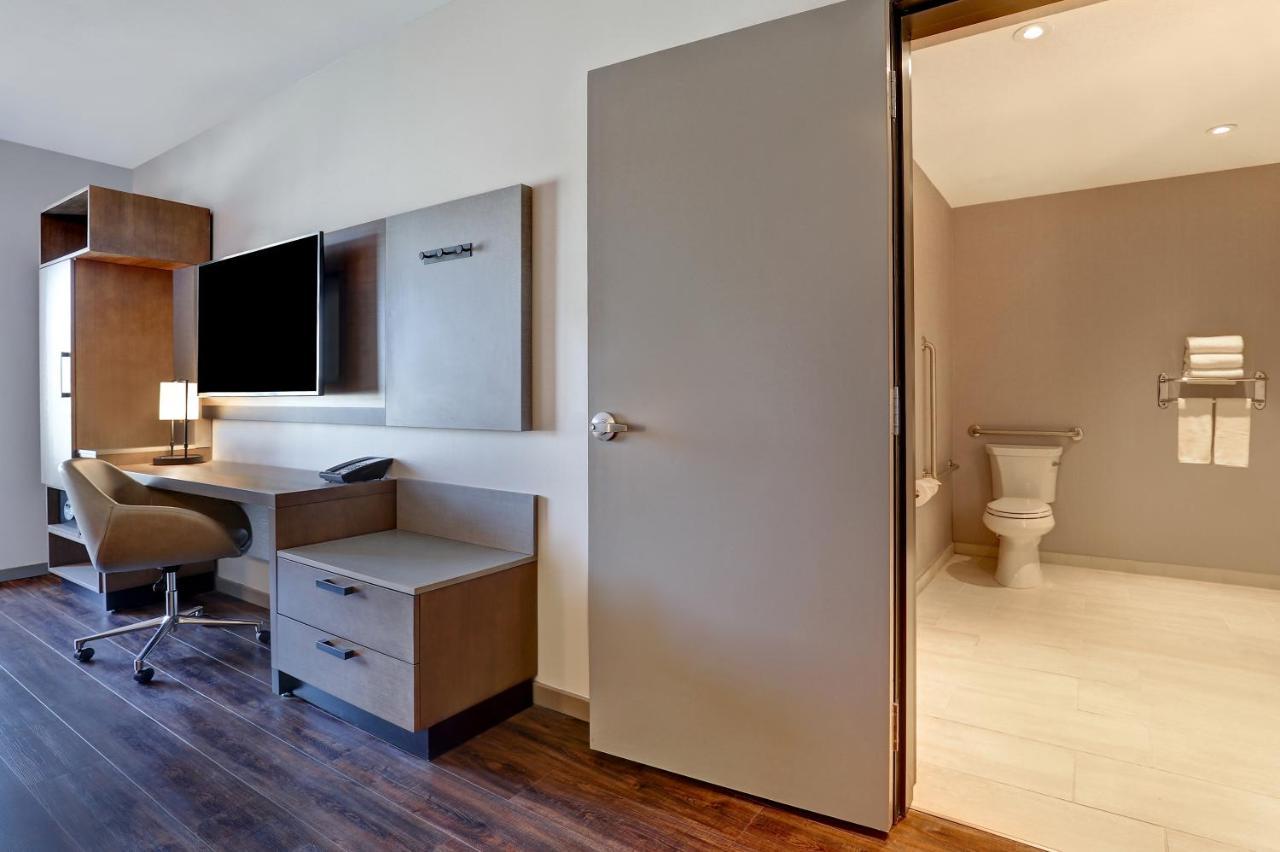 Hyatt Place Prince George Extérieur photo